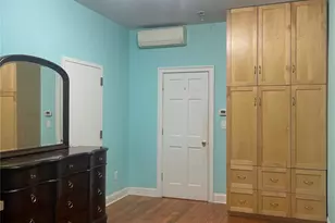 72-31 68th St, Glendale, NY 11385 - Photo 6