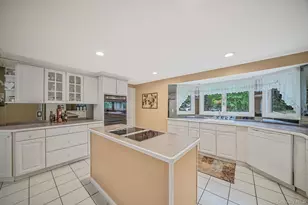 24 Oakdale Ave, Farmingville, NY 11738 - Photo 6