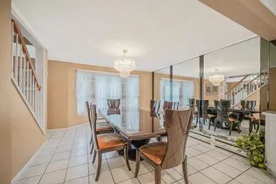 24 Oakdale Avenue, Farmingville, NY 11738 - Photo 10