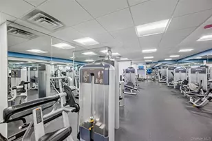 2 Bay Club Dr, Bayside, NY 11360 - Photo 18