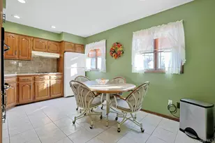 25 Tennyson Dr, Nanuet, NY 10954 - Photo 12