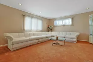 25 Tennyson Dr, Nanuet, NY 10954 - Photo 8