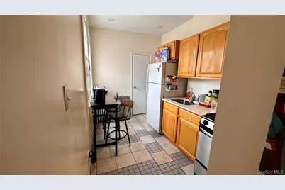 106-34 Sutphin Boulevard, Jamaica, NY 11435 - Photo 10