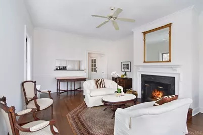 15 Meadow Avenue #6, Bronxville, NY 10708 - Photo 4