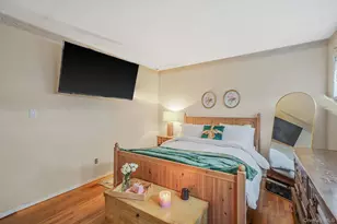 13 Hewes St, Brentwood, NY 11717 - Photo 16