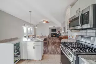 13 Hewes St, Brentwood, NY 11717 - Photo 14