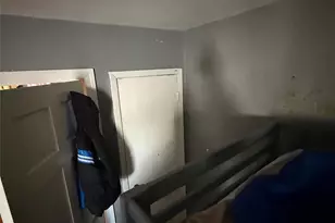 107-37 Van Wyck Expy, Jamaica, NY 11435 - Photo 16