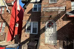 107-37 Van Wyck Expy, Jamaica, NY 11435 - Photo 4