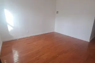 107-37 Van Wyck Expy, Jamaica, NY 11435 - Photo 36