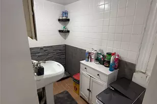 107-37 Van Wyck Expy, Jamaica, NY 11435 - Photo 14