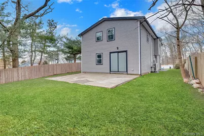 567 Puritan Drive, Shirley, NY 11967 - Photo 8