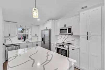 567 Puritan Drive, Shirley, NY 11967 - Photo 12