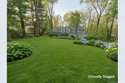 214 Downing Avenue, Sea Cliff, NY 11579 - Photo 18