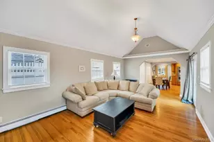 3597 Martha Blvd, Bethpage, NY 11714 - Photo 12