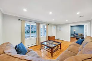 3597 Martha Blvd, Bethpage, NY 11714 - Photo 10