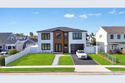 8 Table Lane, Hicksville, NY 11801 - Photo 1