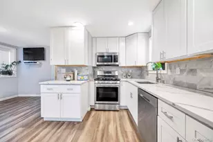 16 Oak Ave, Flanders, NY 11703 - Photo 10