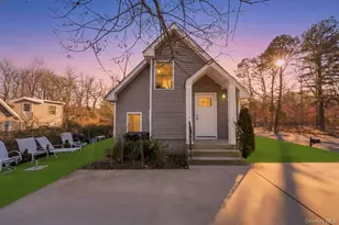 16 Oak Ave, Flanders, NY 11703 - Photo 18