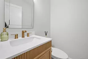 75 Crescent Ct, Wading River, NY 11792 - Photo 26