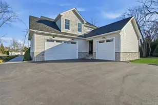 75 Crescent Ct, Wading River, NY 11792 - Photo 8