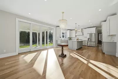 75 Crescent Court, Wading River, NY 11792 - Photo 18