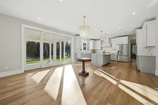 75 Crescent Ct, Wading River, NY 11792 - Photo 18