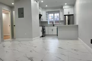 35-20 215th Pl, Bayside, NY 11361 - Photo 4