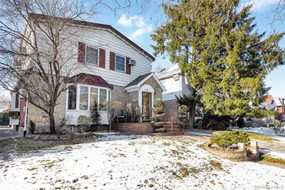 7042 173rd Street, Fresh Meadows, NY 11365 - Photo 2