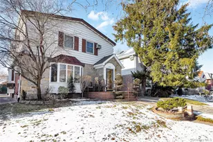 70-42 173rd St, Fresh Meadows, NY 11365 - Photo 2