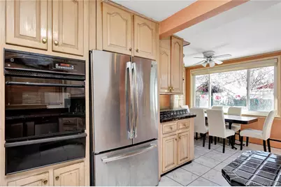 7042 173rd Street, Fresh Meadows, NY 11365 - Photo 12