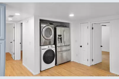 6 Farmingdale Lane, Bloomingburg, NY 12721 - Photo 2