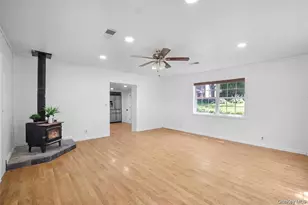 6 Farmingdale Ln, Bloomingburg, NY 12721 - Photo 4