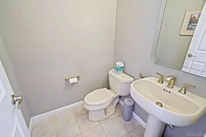 115 Willow Wood Drive, Oakdale, NY 11769 - Photo 16