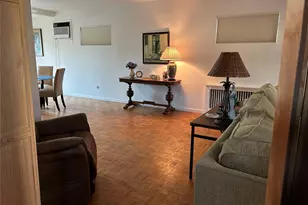 70 E Beverly Pkwy, Valley Stream, NY 11580 - Photo 12