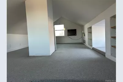 70 E Beverly Parkway, Valley Stream, NY 11580 - Photo 18