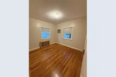 956 Cherry Lane, Floral Park, NY 11001 - Photo 10