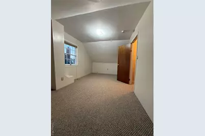 956 Cherry Lane, Floral Park, NY 11001 - Photo 14