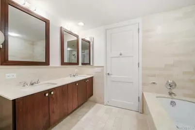 1 Renaissance Square #15E, White Plains, NY 10601 - Photo 14