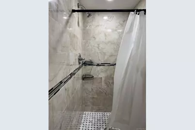 10736 109th Street, Richmond Hill, NY 11419 - Photo 36