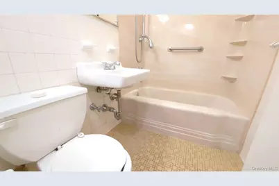 245 E 25th Street #15E, New York, NY 10010 - Photo 14