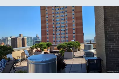 245 E 25th Street #15E, New York, NY 10010 - Photo 16