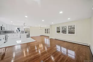 95 Berkshire Dr, Farmingville, NY 11738 - Photo 6