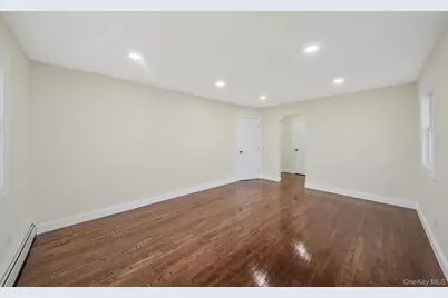 95 Berkshire Drive, Farmingville, NY 11738 - Photo 16