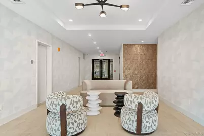 402 Halstead Avenue #402, Harrison, NY 10528 - Photo 2
