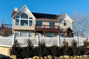 26 Manhasset Dr, Mastic Beach, NY 11951 - Photo 8