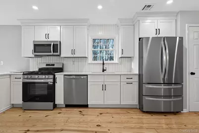 38 Wavey Willow Lane, Montgomery, NY 12549 - Photo 8