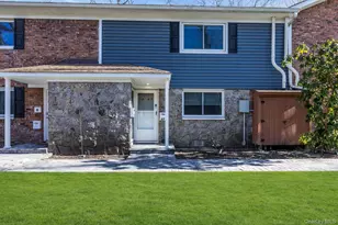 40 4 Street W, Patchogue, NY 11772 - Photo 2