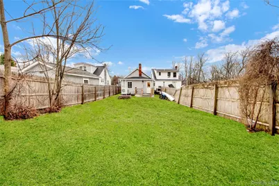 103 N Pierpont Avenue, Newburgh, NY 12550 - Photo 2