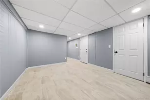 188 West End Ave, Shirley, NY 11967 - Photo 28