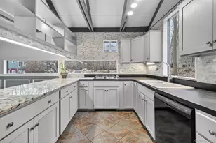 98 Mount Airy Road S, Croton on Hudson, NY 10520 - Photo 16